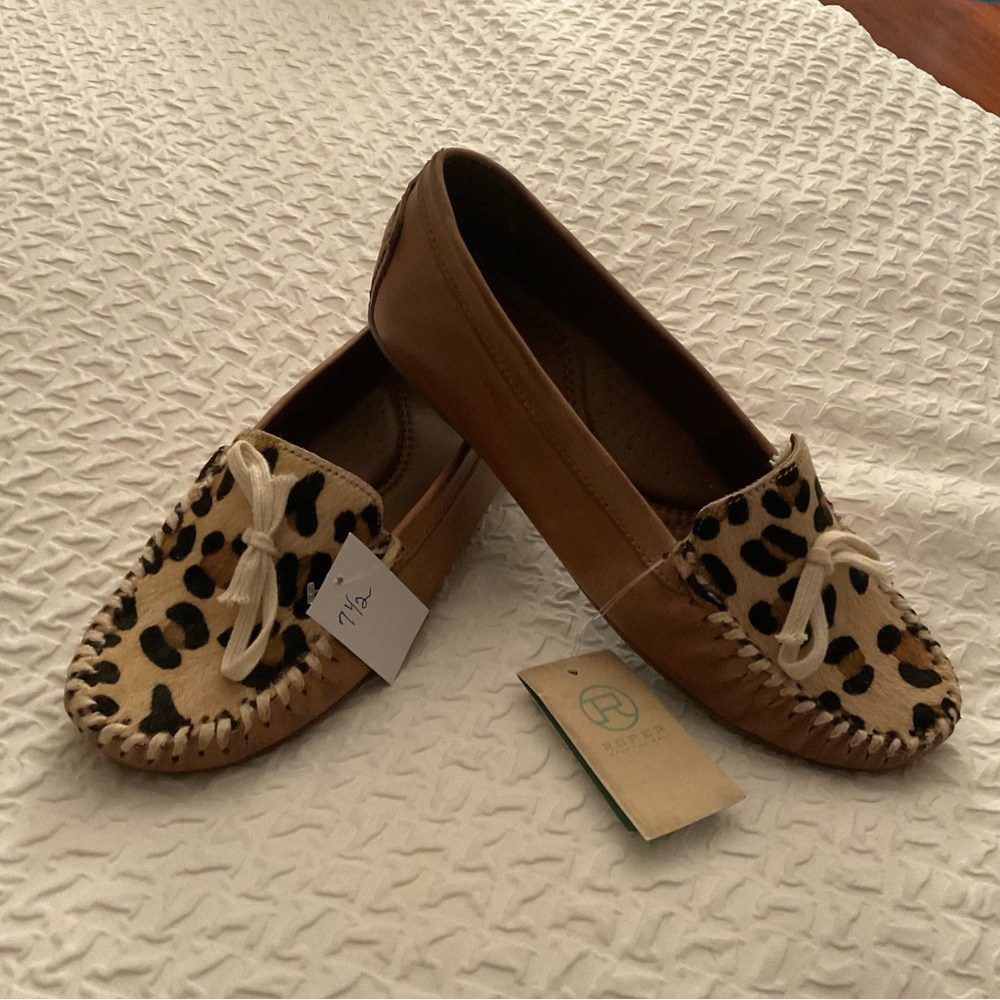 ROPER MOCCASINS LOAFERS FLATS LEOPARD SLIP ONS